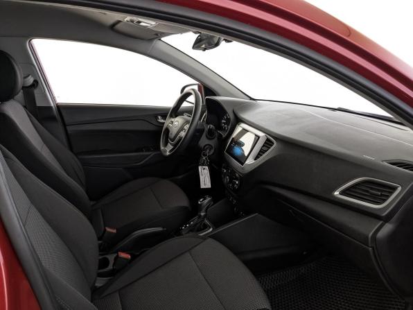 Hyundai Solaris II с пробегом 2019 года, цена 1 245 000 рублей, 163556 км, седан, Автокод Объявления
