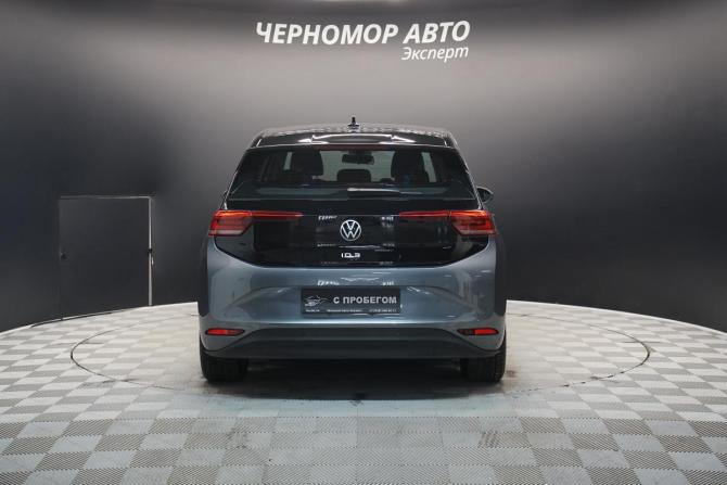 Volkswagen ID.3 I с пробегом 2023 года, цена 3 444 000 рублей, 18500 км, хэтчбек, Автокод Объявления