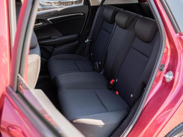 Honda Fit III Рестайлинг с пробегом 2019 года, цена 1 182 000 рублей, 71953 км, хэтчбек, Автокод Объявления