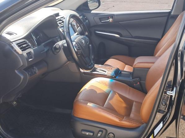 Toyota Camry VII (XV50) Рестайлинг с пробегом 2016 года, цена 2 135 000 рублей, 196000 км, седан, Автокод Объявления