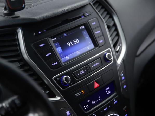 Hyundai Santa Fe III Рестайлинг с пробегом 2017 года, цена 2 090 000 рублей, 237860 км, внедорожник, Автокод Объявления