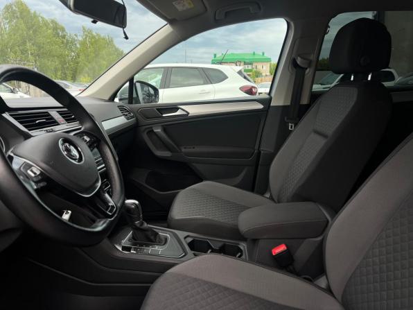 Volkswagen Tiguan II с пробегом 2018 года, цена 2 400 000 рублей, 117642 км, внедорожник, Автокод Объявления
