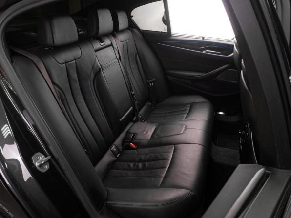 BMW 5 серии VII (G30/G31/G38) с пробегом 2019 года, цена 4 876 000 рублей, 62078 км, седан, Автокод Объявления