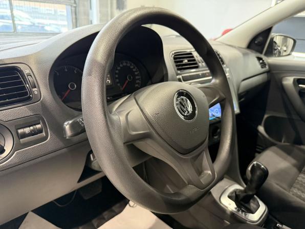 Volkswagen Polo V Рестайлинг с пробегом 2016 года, цена 1 087 000 рублей, 153940 км, седан, Автокод Объявления
