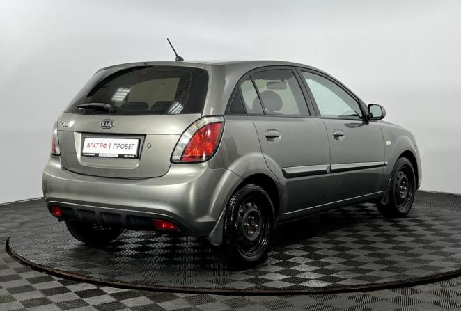 Kia Rio II Рестайлинг с пробегом 2010 года, цена 670 000 рублей, 86288 км, хэтчбек, Автокод Объявления