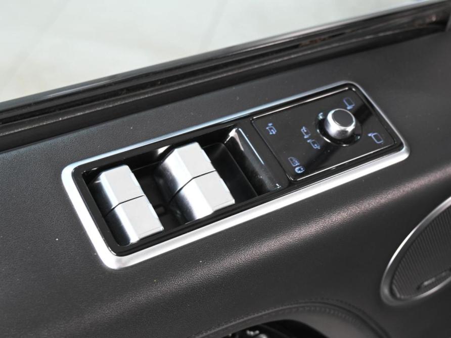 Land Rover Range Rover IV Рестайлинг Ростов-на-Дону  - изображение 24
