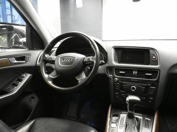 Audi Q5 I (8R) Рестайлинг с пробегом 2013 года, цена 1 790 000 рублей, 211045 км, внедорожник, Автокод Объявления