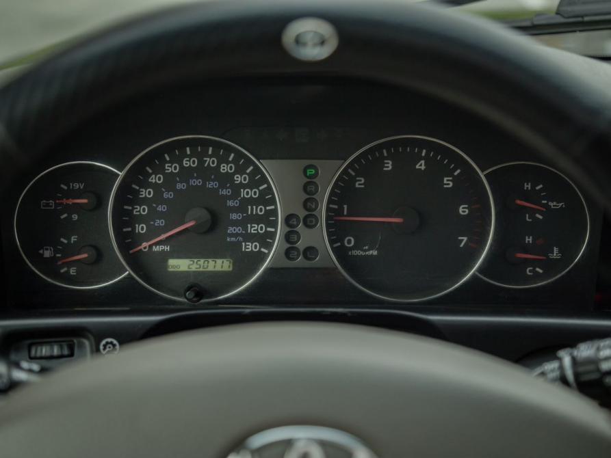 Toyota Land Cruiser 100 Series Рестайлинг 1 Тюмень  - изображение 9