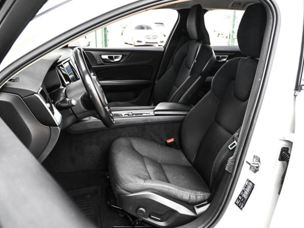 Volvo V60 Cross Country II с пробегом 2019 года, цена 2 434 000 рублей, 189059 км, универсал, Автокод Объявления