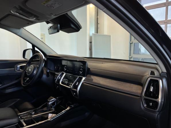 Kia Sorento IV с пробегом 2021 года, цена 3 900 000 рублей, 71500 км, внедорожник, Автокод Объявления