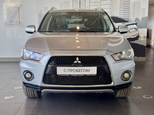 Mitsubishi Outlander II Рестайлинг с пробегом 2010 года, цена 1 100 000 рублей, 200000 км, внедорожник, Автокод Объявления