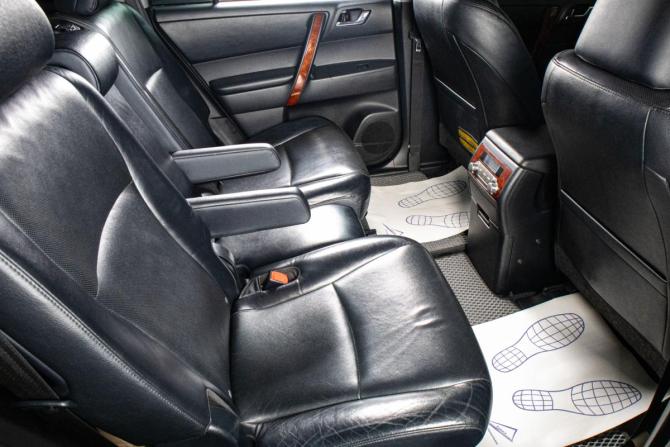 Toyota Highlander II (XU40) Рестайлинг с пробегом 2012 года, цена 2 199 000 рублей, 319652 км, внедорожник, Автокод Объявления