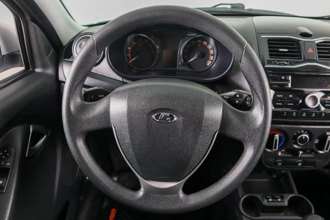 Lada (ВАЗ) Granta I Рестайлинг с пробегом 2024 года, цена 899 000 рублей, 49257 км, хэтчбек, Автокод Объявления