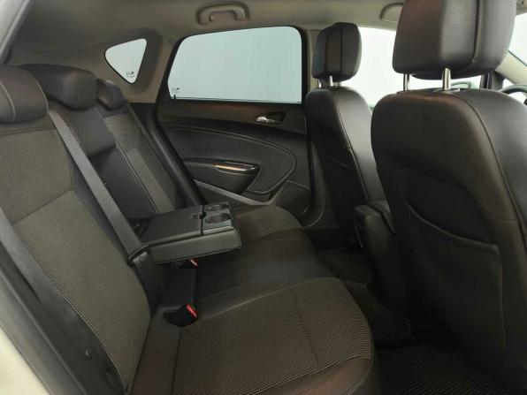 Opel Astra J с пробегом 2012 года, цена 615 000 рублей, 179137 км, хэтчбек, Автокод Объявления