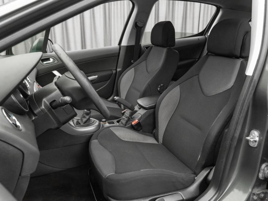 Peugeot 308 I Москва  - изображение 9