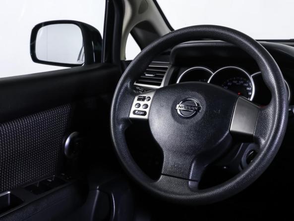 Nissan Tiida I Рестайлинг с пробегом 2012 года, цена 950 000 рублей, 107057 км, хэтчбек, Автокод Объявления