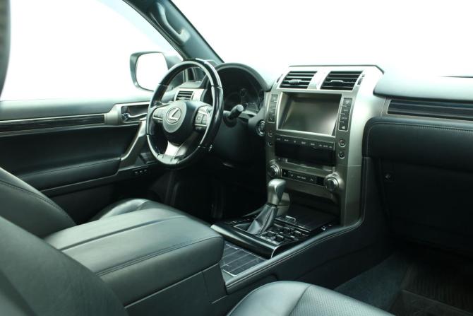 Lexus GX II Рестайлинг 2 с пробегом 2019 года, цена 7 970 000 рублей, 46647 км, внедорожник, Автокод Объявления