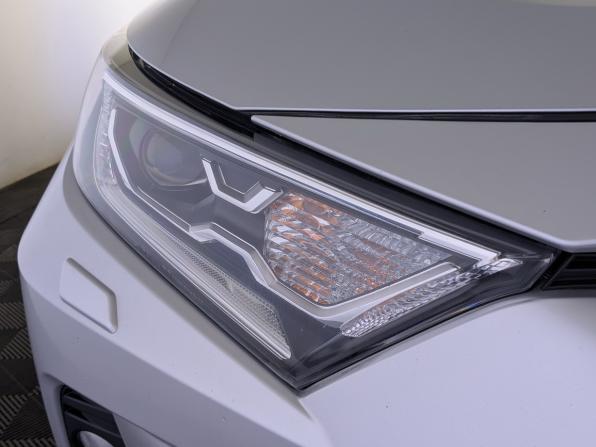 Toyota RAV4 V (XA50) с пробегом 2021 года, цена 3 350 000 рублей, 93687 км, внедорожник, Автокод Объявления