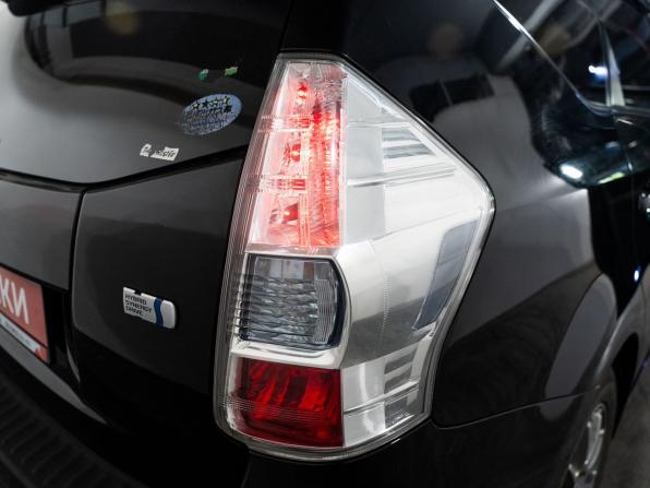 Toyota Prius Alpha I (ZVW40/41) с пробегом 2013 года, цена 1 400 000 рублей, 134869 км, универсал, Автокод Объявления