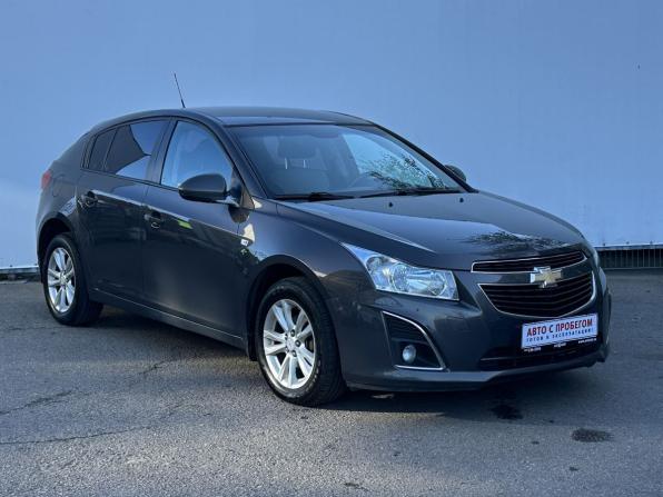Chevrolet Cruze I Рестайлинг с пробегом 2012 года, цена 700 000 рублей, 191199 км, хэтчбек, Автокод Объявления