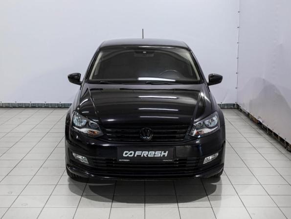 Volkswagen Polo V Рестайлинг с пробегом 2017 года, цена 1 189 500 рублей, 164389 км, седан, Автокод Объявления
