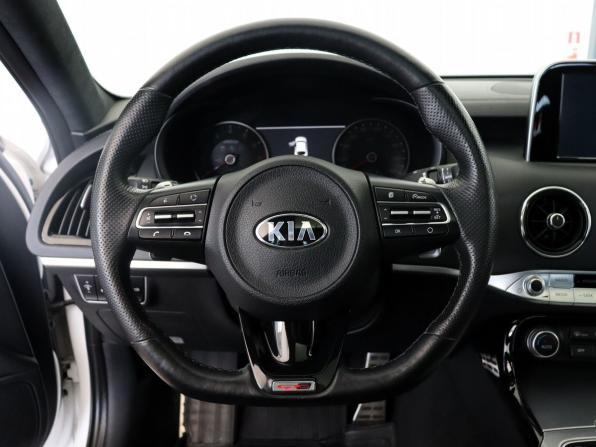 Kia Stinger I с пробегом 2018 года, цена 2 490 000 рублей, 109541 км, лифтбек, Автокод Объявления