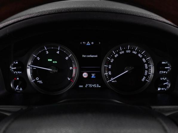Toyota Land Cruiser 200 Series Рестайлинг 2 с пробегом 2016 года, цена 6 399 000 рублей, 275453 км, внедорожник, Автокод Объявления