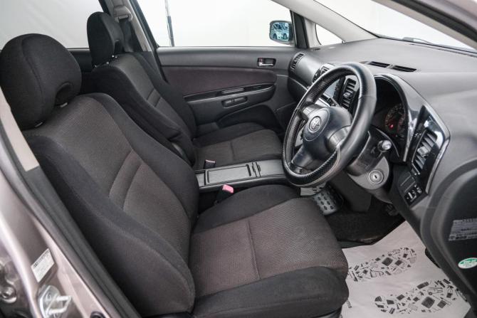 Toyota Wish I Рестайлинг с пробегом 2006 года, цена 849 000 рублей, 264130 км, компактвэн, Автокод Объявления