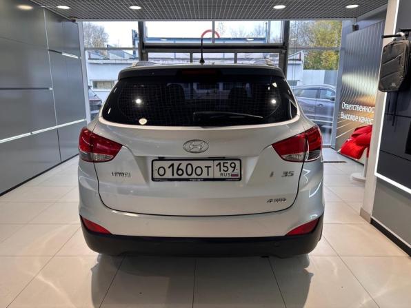 Hyundai ix35 I с пробегом 2010 года, цена 1 090 000 рублей, 137000 км, внедорожник, Автокод Объявления