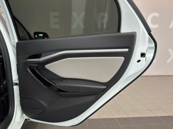 Lada (ВАЗ) Vesta I с пробегом 2021 года, цена 1 215 000 рублей, 83091 км, универсал, Автокод Объявления
