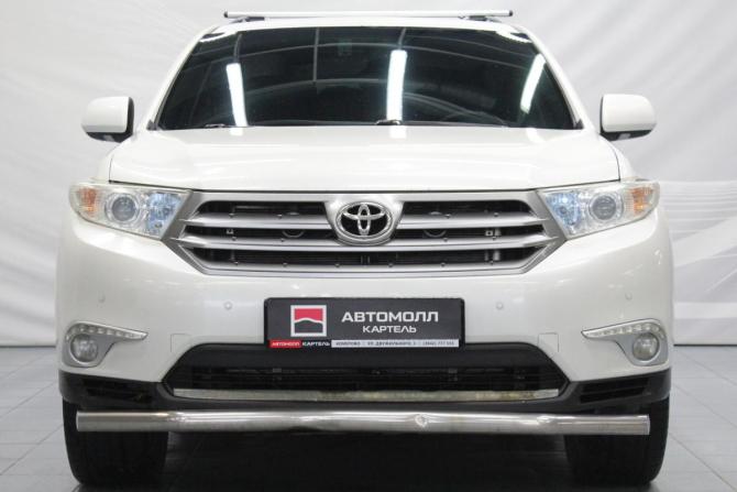 Toyota Highlander II (XU40) Рестайлинг с пробегом 2013 года, цена 1 999 000 рублей, 310690 км, внедорожник, Автокод Объявления