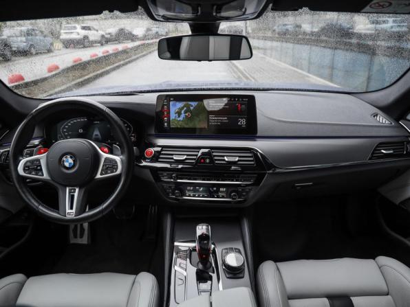 BMW M5 VI (F90) Рестайлинг с пробегом 2022 года, цена 11 990 000 рублей, 45818 км, седан, Автокод Объявления