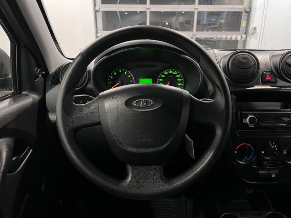Lada (ВАЗ) Granta I с пробегом 2017 года, цена 365 000 рублей, 159174 км, седан, Автокод Объявления