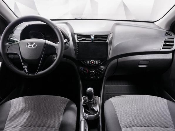 Hyundai Solaris I с пробегом 2013 года, цена 825 000 рублей, 143039 км, седан, Автокод Объявления