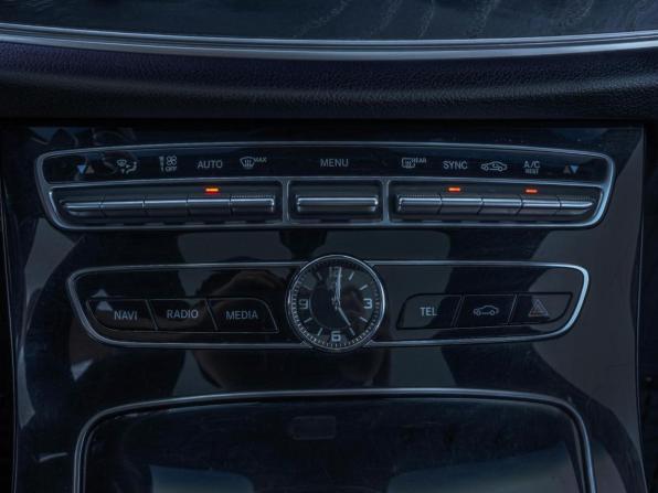 Mercedes-Benz E-Класс V (W213 S213 C238) с пробегом 2016 года, цена 2 898 000 рублей, 176204 км, седан, Автокод Объявления