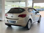 Opel Astra J Тверь  - изображение 22