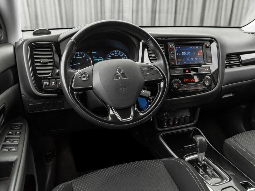 Mitsubishi Outlander III Рестайлинг 3 Москва  - изображение 7