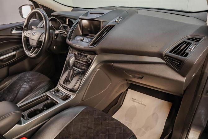Ford Kuga II Рестайлинг с пробегом 2017 года, цена 1 749 000 рублей, 88982 км, внедорожник, Автокод Объявления