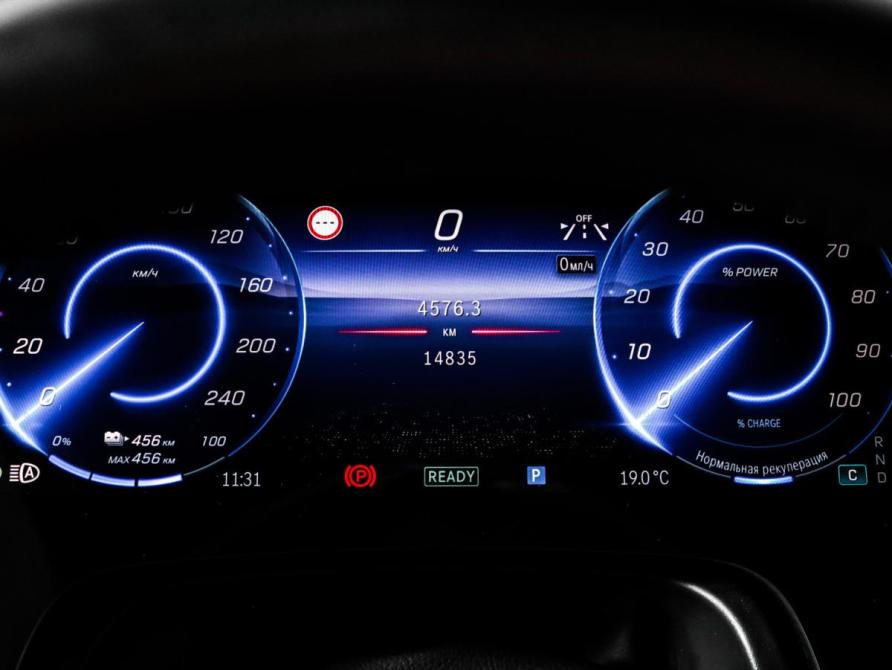 Mercedes-Benz EQS I Москва  - изображение 11