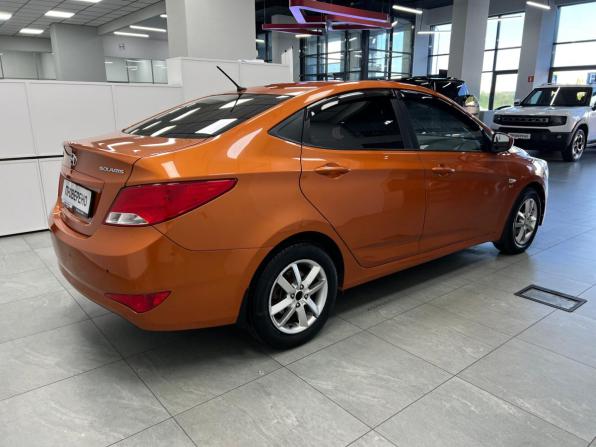 Hyundai Solaris I Рестайлинг с пробегом 2015 года, цена 970 000 рублей, 194470 км, седан, Автокод Объявления