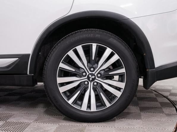 Mitsubishi Outlander III Рестайлинг 3 с пробегом 2019 года, цена 2 330 000 рублей, 125000 км, внедорожник, Автокод Объявления