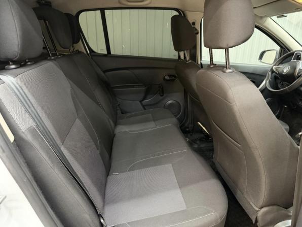 Renault Sandero II Рестайлинг с пробегом 2019 года, цена 930 000 рублей, 168636 км, хэтчбек, Автокод Объявления