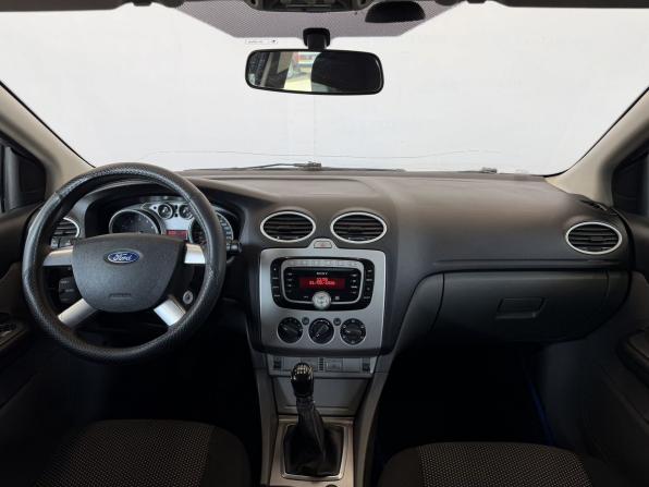 Ford Focus II Рестайлинг с пробегом 2010 года, цена 455 000 рублей, 278646 км, седан, Автокод Объявления