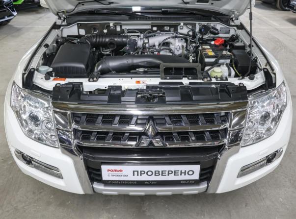 Mitsubishi Pajero IV Рестайлинг 2 с пробегом 2018 года, цена 3 349 000 рублей, 96887 км, внедорожник, Автокод Объявления