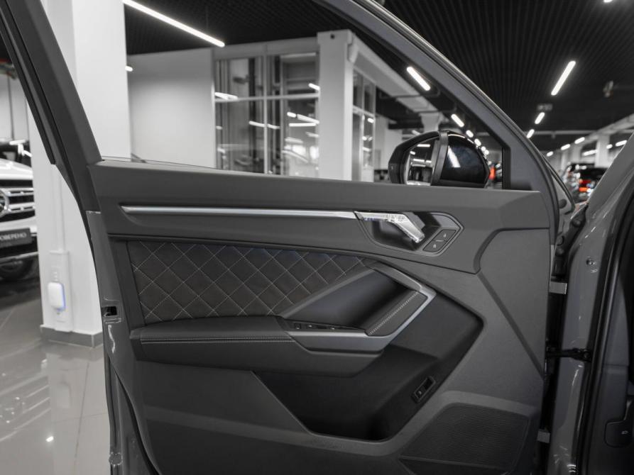 Audi Q3 II (F3) Москва  - изображение 19
