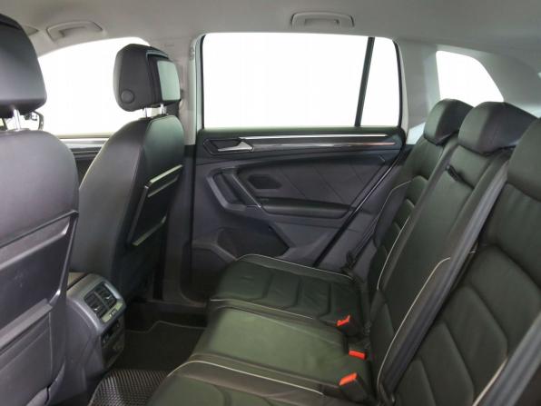 Volkswagen Tiguan II с пробегом 2017 года, цена 1 970 000 рублей, 198748 км, внедорожник, Автокод Объявления