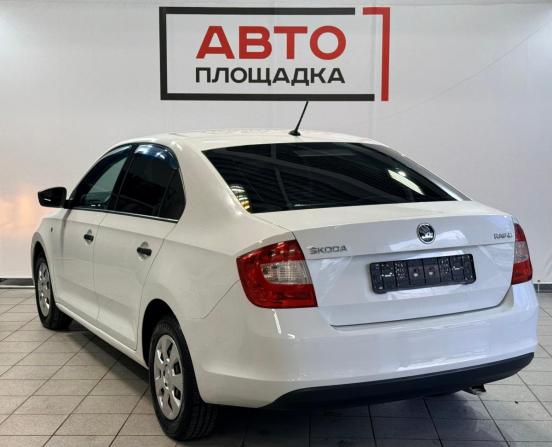 Skoda Rapid I с пробегом 2016 года, цена 999 000 рублей, 96000 км, лифтбек, Автокод Объявления