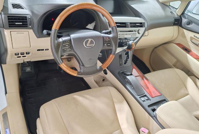 Lexus RX III с пробегом 2011 года, цена 2 000 000 рублей, 272145 км, внедорожник, Автокод Объявления