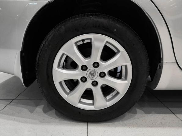 Toyota Camry VI (XV40) Рестайлинг с пробегом 2011 года, цена 1 050 000 рублей, 442738 км, седан, Автокод Объявления