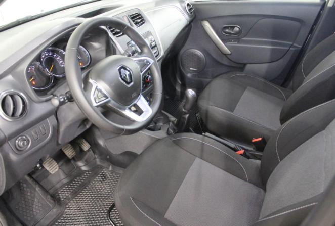 Renault Sandero II Рестайлинг с пробегом 2019 года, цена 1 190 000 рублей, 74010 км, хэтчбек, Автокод Объявления